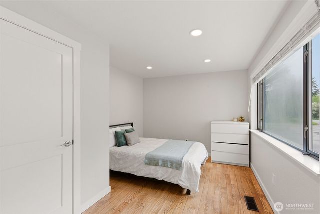 25919 Orting Kapowsin Highway E, Graham, WA 98338
