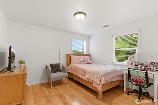 25919 Orting Kapowsin Highway E, Graham, WA 98338