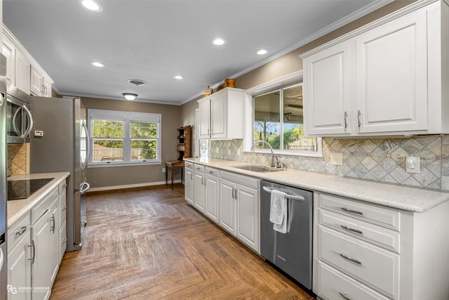 1100 Louisiana Avenue, Minden, LA 71055