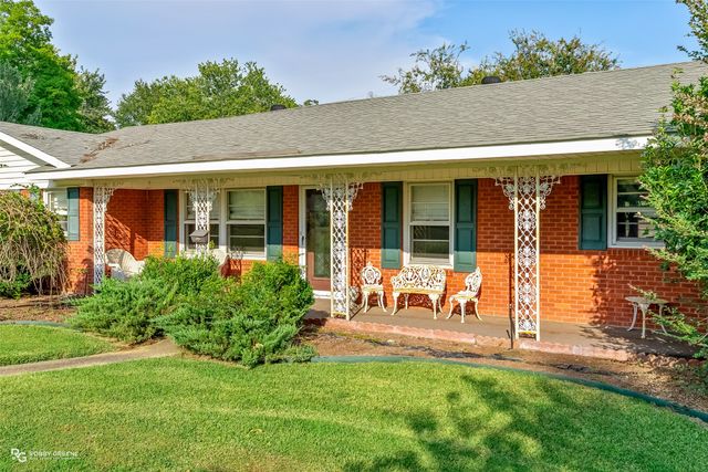 1100 Louisiana Avenue, Minden, LA 71055