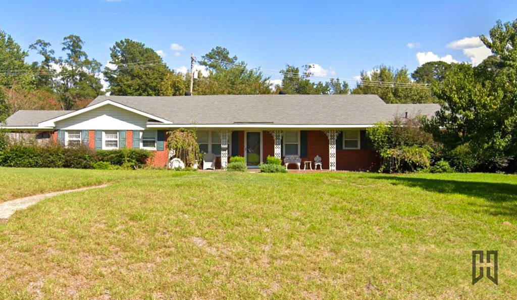 1100 Louisiana Avenue, Minden, LA 71055