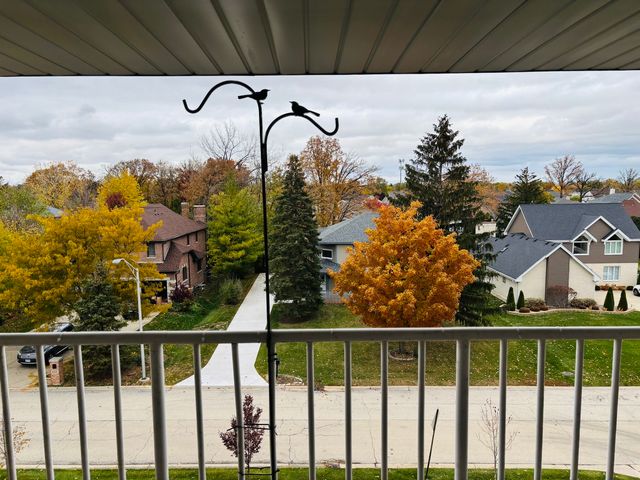 440 E Montrose Avenue 402, Wood Dale, IL 60191