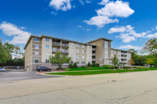 440 E Montrose Avenue 402, Wood Dale, IL 60191