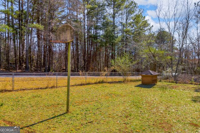 900 Defoor Road, Toccoa, GA 30577