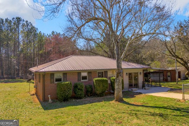 900 Defoor Road, Toccoa, GA 30577