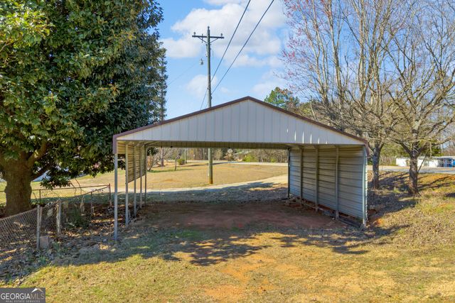 900 Defoor Road, Toccoa, GA 30577