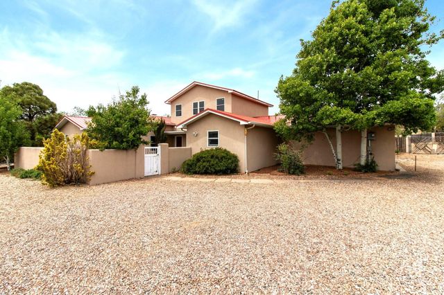 103 Tierra Rica Drive, Santa Fe, NM 87505