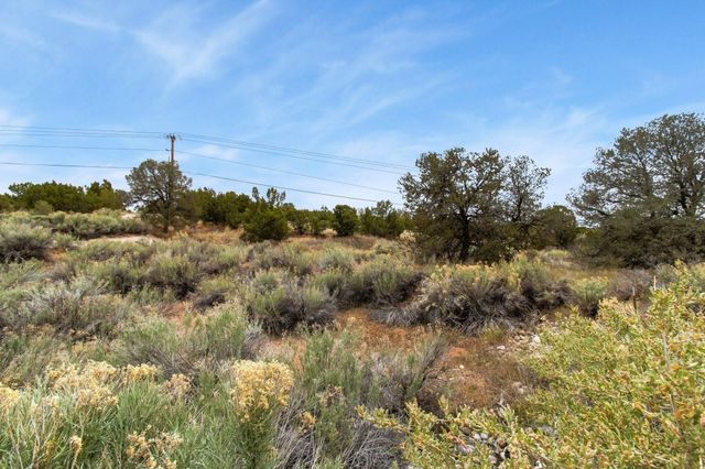 103 Tierra Rica Drive, Santa Fe, NM 87505