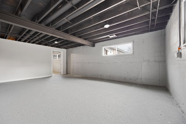 16145 Honore Avenue, Markham, IL 60428