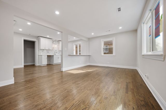 16145 Honore Avenue, Markham, IL 60428