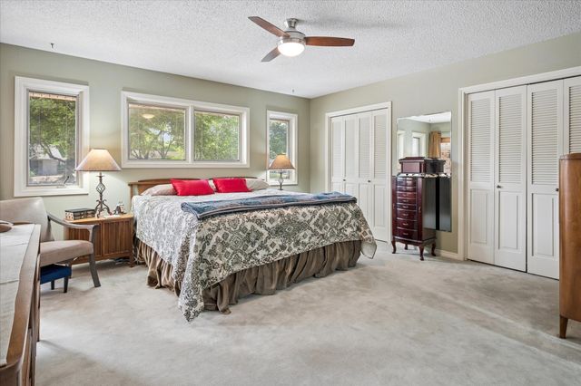 1725 Venetian Circle, Arlington, TX 76013