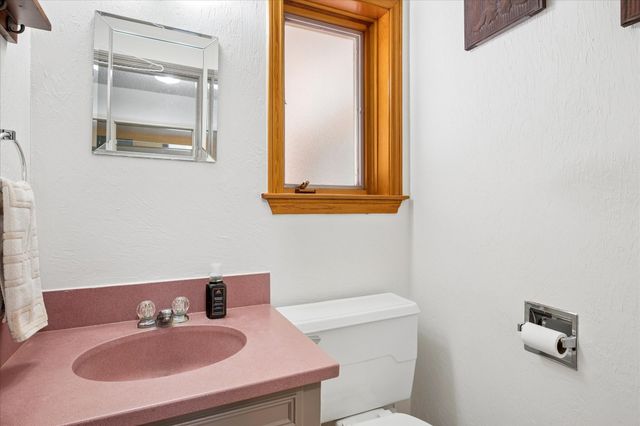 1725 Venetian Circle, Arlington, TX 76013