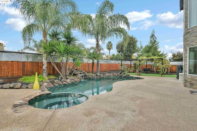 621 Avington Ct, Brentwood, CA 94513