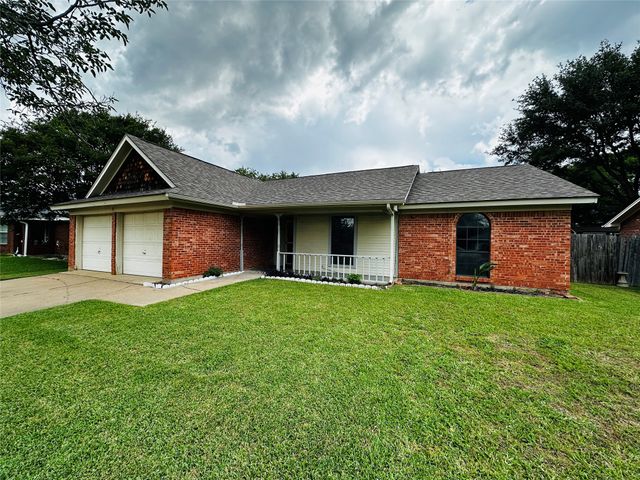 6741 Ridgetop Road, North Richland Hills, TX 76182
