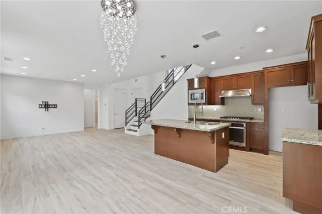 35 Lantana, Lake Forest, CA 92630