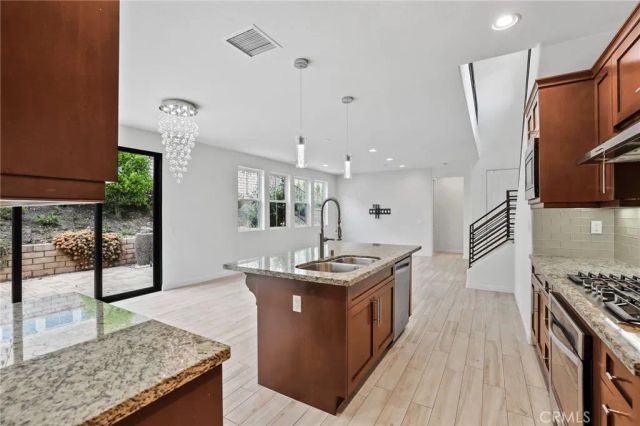 35 Lantana, Lake Forest, CA 92630