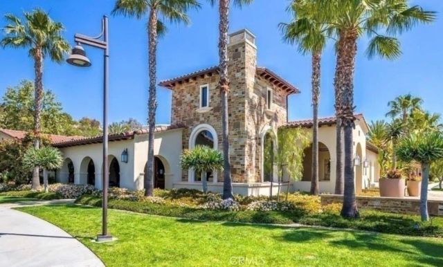 35 Lantana, Lake Forest, CA 92630