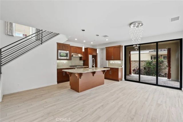 35 Lantana, Lake Forest, CA 92630