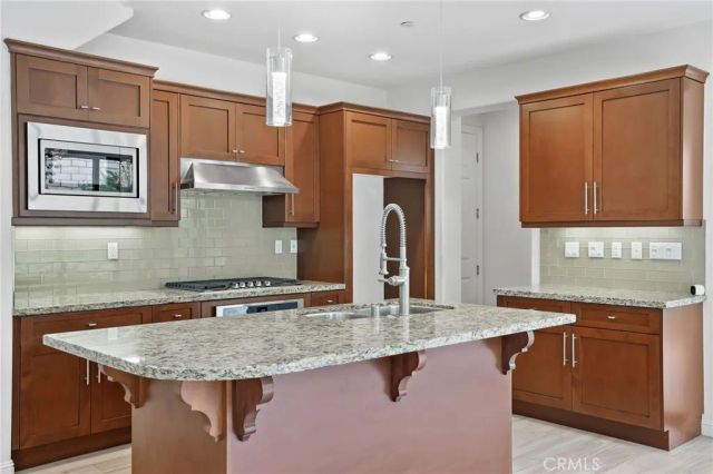 35 Lantana, Lake Forest, CA 92630