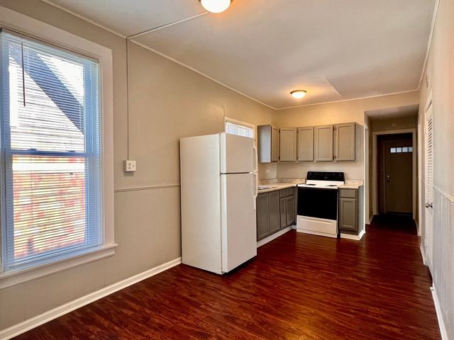 740 Belleforte Avenue 1, Oak Park, IL 60302