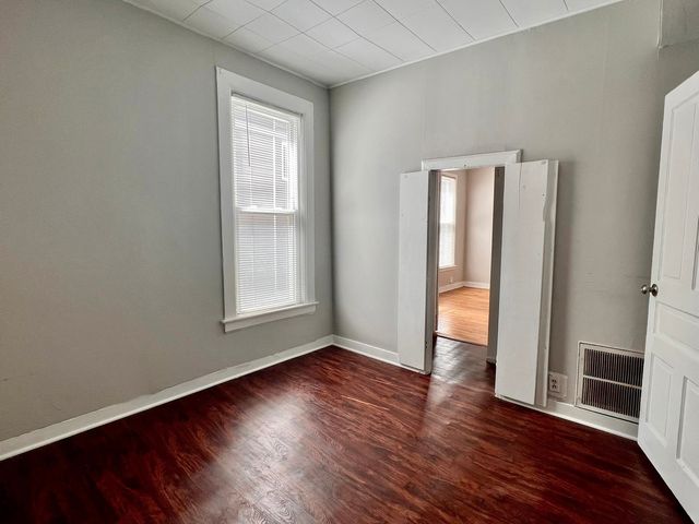 740 Belleforte Avenue 1, Oak Park, IL 60302