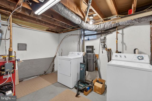 1361 N STATE ST, Pottstown, PA 19464