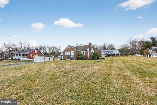 1361 N STATE ST, Pottstown, PA 19464