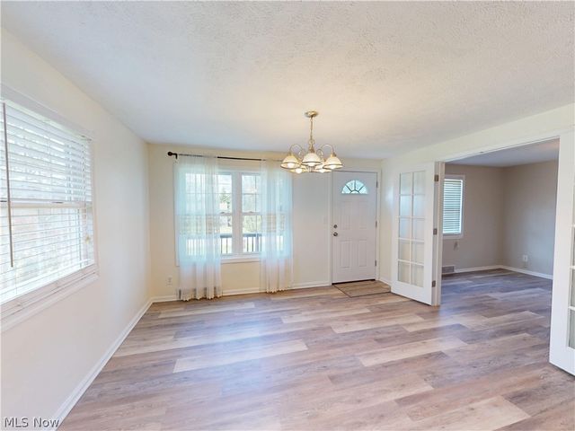 867 Sunset View Boulevard, Tallmadge, OH 44278