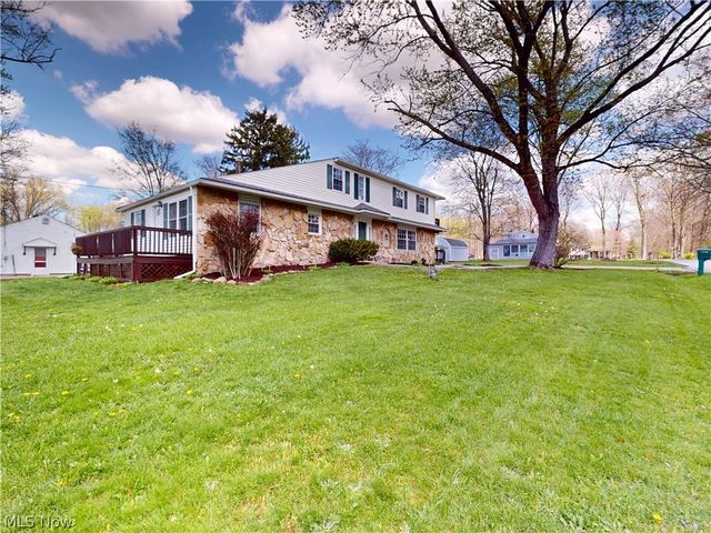 867 Sunset View Boulevard, Tallmadge, OH 44278