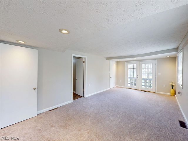 867 Sunset View Boulevard, Tallmadge, OH 44278