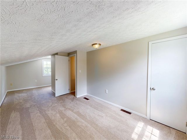 867 Sunset View Boulevard, Tallmadge, OH 44278