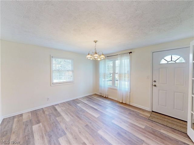 867 Sunset View Boulevard, Tallmadge, OH 44278