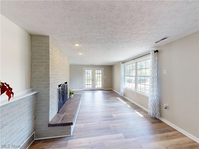 867 Sunset View Boulevard, Tallmadge, OH 44278