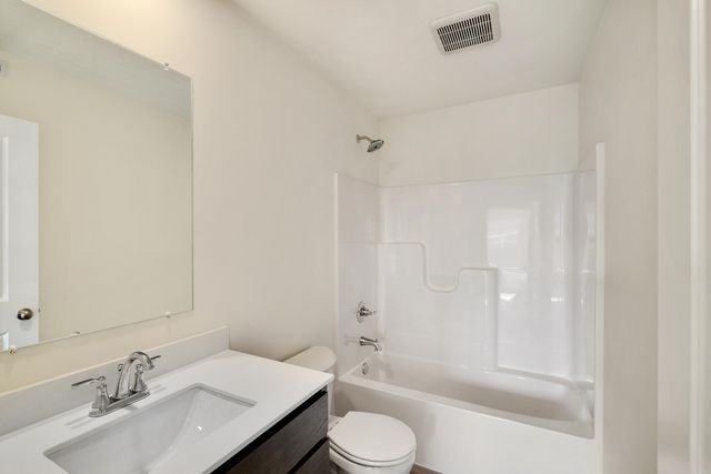 13115 Carolina Street, Crown Point, IN 46307