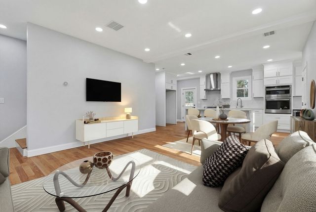 72 Westborough Rd 1, Grafton, MA 01536