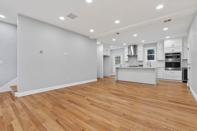 72 Westborough Rd 1, Grafton, MA 01536