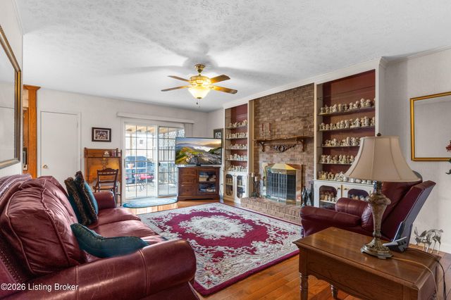 406 Bermuda Way, Louisville, KY 40243