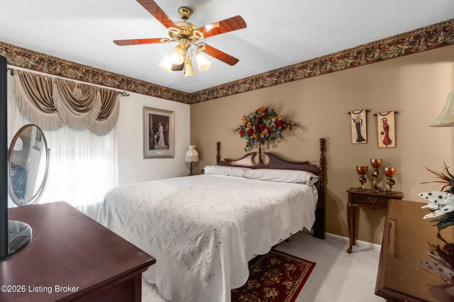 406 Bermuda Way, Louisville, KY 40243