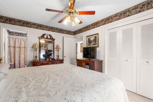 406 Bermuda Way, Louisville, KY 40243