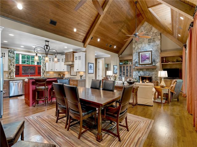 113 Bell Flower Drive, Sunset, SC 29685