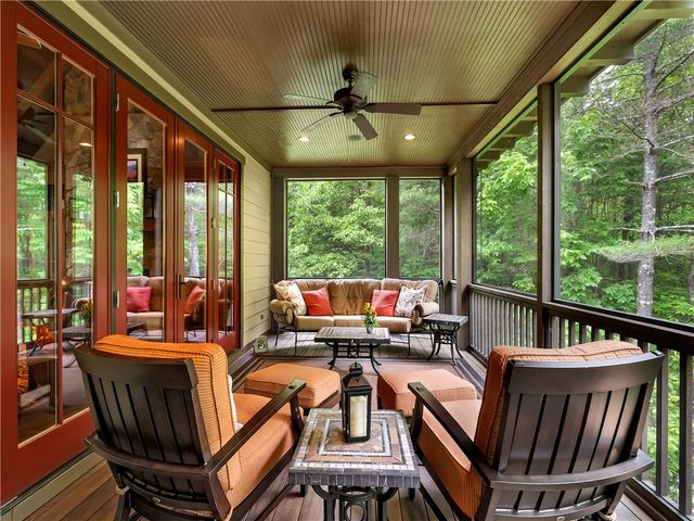 113 Bell Flower Drive, Sunset, SC 29685