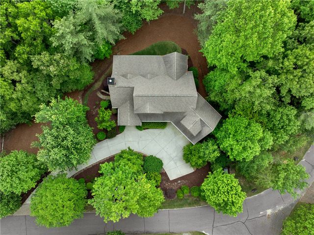 113 Bell Flower Drive, Sunset, SC 29685