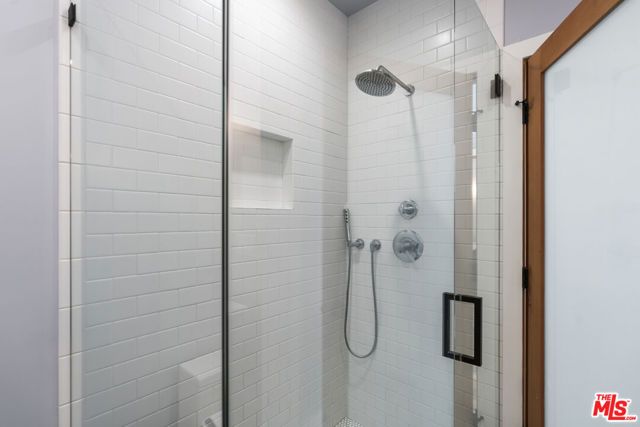 4031 Camero Avenue, Los Angeles, CA 90027