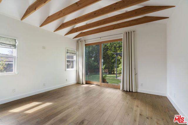 4031 Camero Avenue, Los Angeles, CA 90027