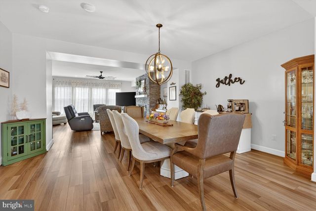 13890 CLEAR LAKE CIR, Woodbridge, VA 22191