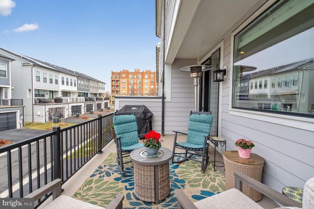 13890 CLEAR LAKE CIR, Woodbridge, VA 22191