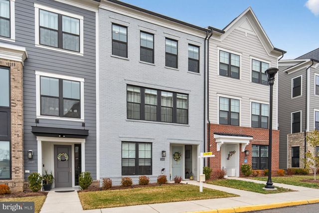 13890 CLEAR LAKE CIR, Woodbridge, VA 22191