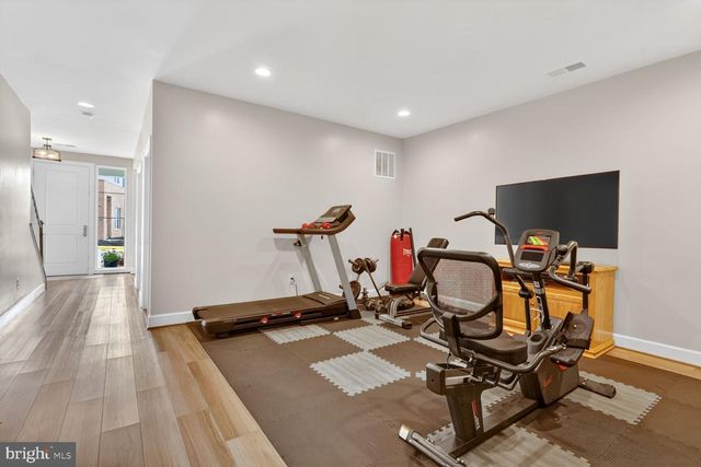 13890 CLEAR LAKE CIR, Woodbridge, VA 22191