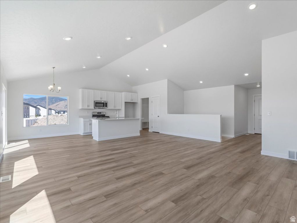 1423 N HARPER WAY #220, Tooele, UT 84074 — photo 4