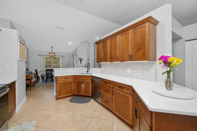 2327 NW 41ST AVENUE, Gainesville, FL 32605